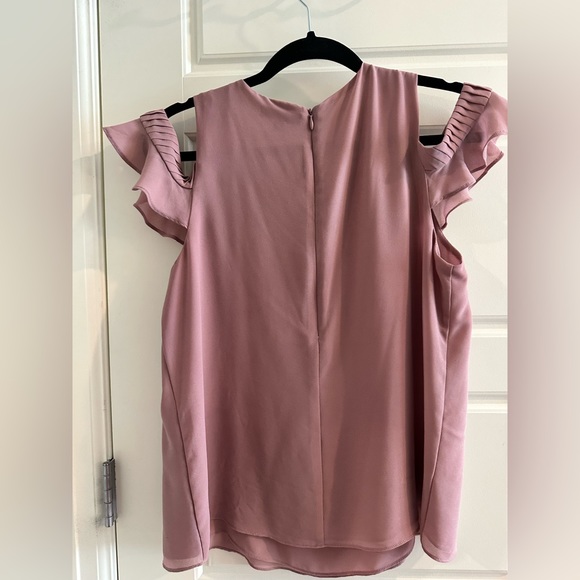 Q&A Off the shoulder pink top - Picture 3 of 5